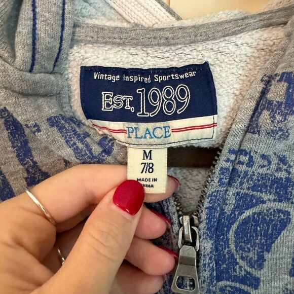 Boys The Children’s Place Zip Up Hooded Jacket Sz 7/8 M - Picture 2 of 3